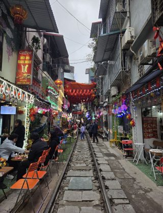 trainstreet_hanoi